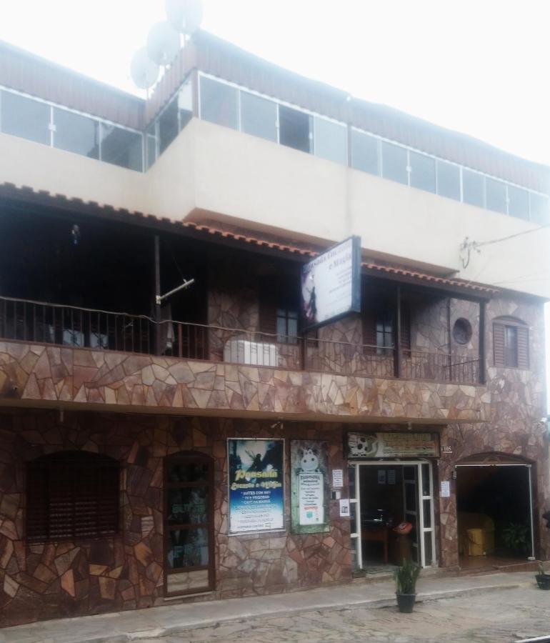 Pousada Encanto E Magia São Tomé das Letras Bagian luar foto